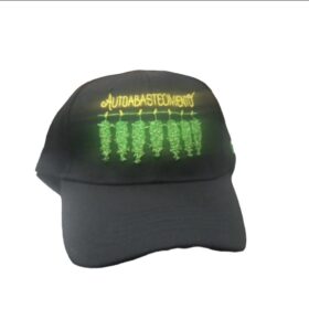 KYA GORRAS VARIAS