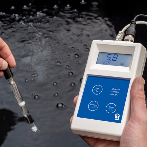 MEDIDOR DE PH Y EC METCOM